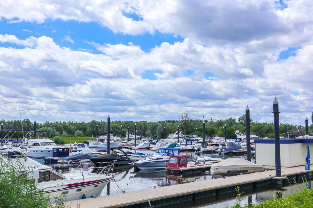 Europarcs Marina Strandbad Villa Olburgen Bagian luar foto